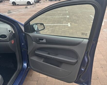 Форд Фокус 2006 в Житомире на Automoto.ua Синий Форд Фокус, объемом двигателя 1.8 л и пробегом 205 тыс. км за 4550 $, фото 9 на Automoto.ua