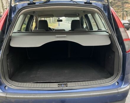 Синий Форд Фокус, объемом двигателя 1.6 л и пробегом 290 тыс. км за 4550 $, фото 10 на Automoto.ua