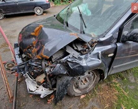 Синий Форд Фокус, объемом двигателя 1.6 л и пробегом 230 тыс. км за 1000 $, фото 6 на Automoto.ua