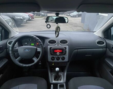 Синій Форд Фокус, об'ємом двигуна 1.6 л та пробігом 195 тис. км за 5790 $, фото 12 на Automoto.ua