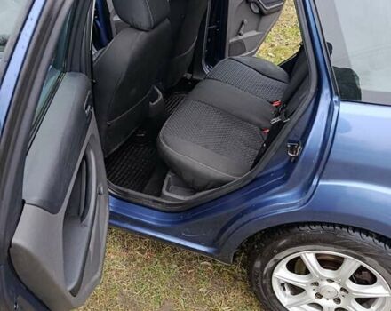 Синій Форд Фокус, об'ємом двигуна 1.6 л та пробігом 299 тис. км за 5000 $, фото 10 на Automoto.ua