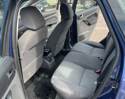 Синий Форд Фокус, объемом двигателя 1.8 л и пробегом 200 тыс. км за 3900 $, фото 21 на Automoto.ua