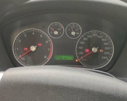 Синий Форд Фокус, объемом двигателя 1.8 л и пробегом 290 тыс. км за 3000 $, фото 3 на Automoto.ua