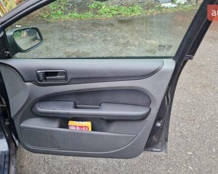 Синий Форд Фокус, объемом двигателя 1.6 л и пробегом 230 тыс. км за 1000 $, фото 14 на Automoto.ua