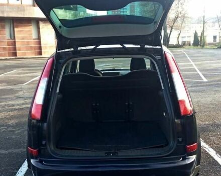 Синий Форд Фокус, объемом двигателя 1.8 л и пробегом 198 тыс. км за 5800 $, фото 6 на Automoto.ua