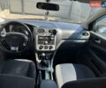 Синій Форд Фокус, об'ємом двигуна 1.6 л та пробігом 261 тис. км за 3700 $, фото 4 на Automoto.ua