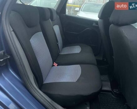 Синий Форд Фокус, объемом двигателя 1.6 л и пробегом 195 тыс. км за 5790 $, фото 10 на Automoto.ua