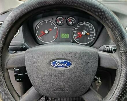 Синій Форд Фокус, об'ємом двигуна 1.6 л та пробігом 299 тис. км за 5000 $, фото 6 на Automoto.ua