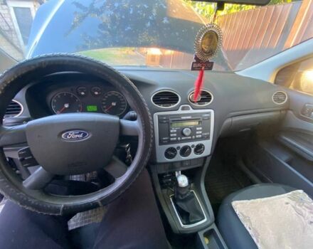 Синий Форд Фокус, объемом двигателя 1.8 л и пробегом 125 тыс. км за 4550 $, фото 2 на Automoto.ua