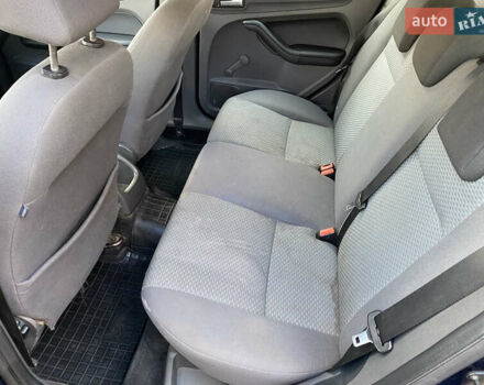 Синій Форд Фокус, об'ємом двигуна 1.56 л та пробігом 300 тис. км за 3950 $, фото 14 на Automoto.ua