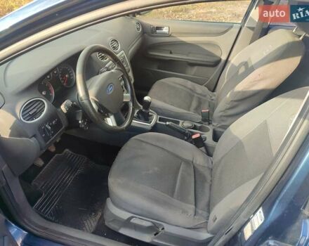 Синий Форд Фокус, объемом двигателя 1.6 л и пробегом 253 тыс. км за 4500 $, фото 7 на Automoto.ua