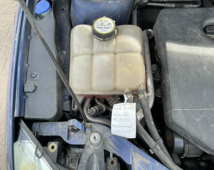 Синий Форд Фокус, объемом двигателя 1.8 л и пробегом 200 тыс. км за 3900 $, фото 32 на Automoto.ua