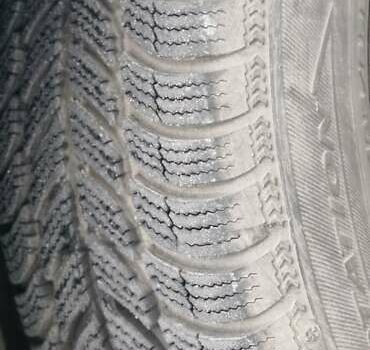 Синий Форд Фокус, объемом двигателя 1.6 л и пробегом 300 тыс. км за 4300 $, фото 10 на Automoto.ua