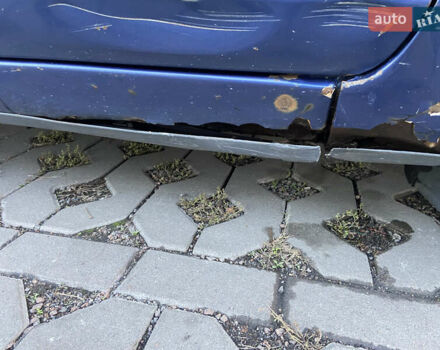 Синий Форд Фокус, объемом двигателя 1.6 л и пробегом 350 тыс. км за 3950 $, фото 2 на Automoto.ua