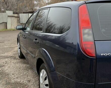 Синій Форд Фокус, об'ємом двигуна 1.6 л та пробігом 274 тис. км за 2850 $, фото 7 на Automoto.ua