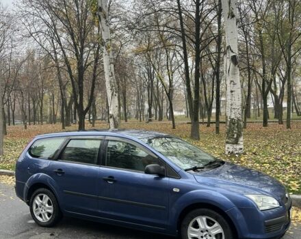 Синий Форд Фокус, объемом двигателя 1.6 л и пробегом 290 тыс. км за 4550 $, фото 4 на Automoto.ua