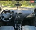 Синий Форд Фокус, объемом двигателя 1.6 л и пробегом 350 тыс. км за 3200 $, фото 44 на Automoto.ua