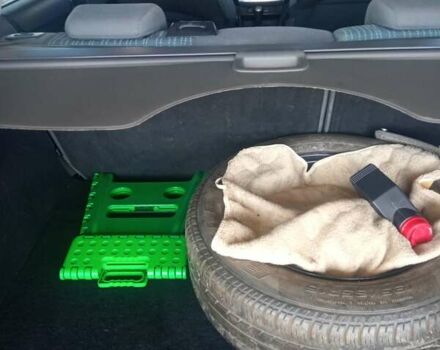 Синій Форд Фокус, об'ємом двигуна 1.4 л та пробігом 230 тис. км за 5000 $, фото 6 на Automoto.ua