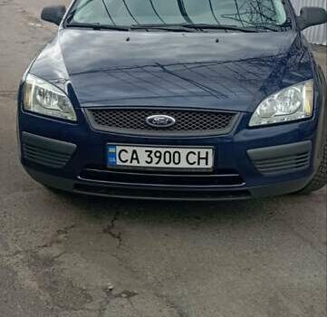 Синий Форд Фокус, объемом двигателя 1.4 л и пробегом 275 тыс. км за 3800 $, фото 8 на Automoto.ua