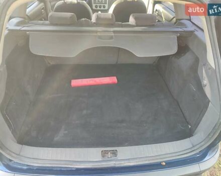 Синий Форд Фокус, объемом двигателя 1.6 л и пробегом 253 тыс. км за 4500 $, фото 8 на Automoto.ua