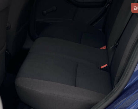 Синий Форд Фокус, объемом двигателя 1.6 л и пробегом 231 тыс. км за 5250 $, фото 61 на Automoto.ua