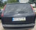 Синий Форд Фокус, объемом двигателя 2 л и пробегом 348 тыс. км за 5300 $, фото 4 на Automoto.ua
