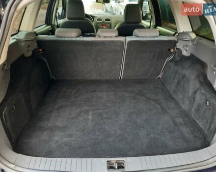 Синий Форд Фокус, объемом двигателя 1.6 л и пробегом 360 тыс. км за 4550 $, фото 27 на Automoto.ua