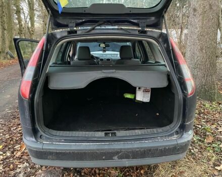 Синий Форд Фокус, объемом двигателя 2 л и пробегом 404 тыс. км за 2963 $, фото 3 на Automoto.ua