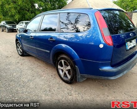 Синий Форд Фокус, объемом двигателя 1.6 л и пробегом 300 тыс. км за 3900 $, фото 2 на Automoto.ua