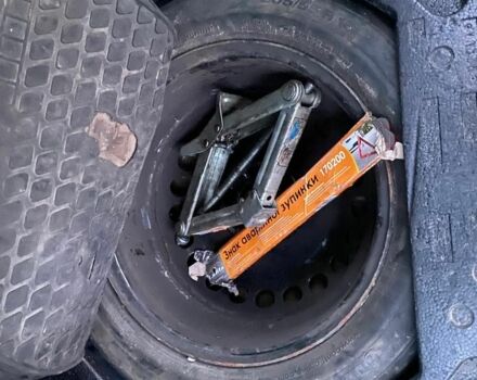 Синий Форд Фокус, объемом двигателя 2 л и пробегом 404 тыс. км за 2963 $, фото 7 на Automoto.ua