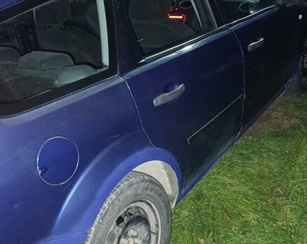 Форд Фокус 2007 в Фастове на Automoto.ua Синий Форд Фокус, объемом двигателя 1.6 л и пробегом 300 тыс. км за 3000 $, фото 1 на Automoto.ua