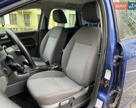 Синий Форд Фокус, объемом двигателя 1.56 л и пробегом 247 тыс. км за 4200 $, фото 12 на Automoto.ua