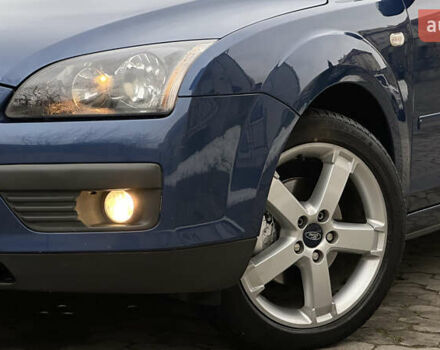 Синий Форд Фокус, объемом двигателя 1.6 л и пробегом 231 тыс. км за 4999 $, фото 4 на Automoto.ua