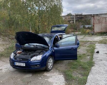 Синий Форд Фокус, объемом двигателя 1.6 л и пробегом 256 тыс. км за 4500 $, фото 1 на Automoto.ua