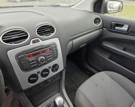 Синій Форд Фокус, об'ємом двигуна 0 л та пробігом 348 тис. км за 1850 $, фото 20 на Automoto.ua