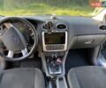Синий Форд Фокус, объемом двигателя 1.6 л и пробегом 260 тыс. км за 4300 $, фото 12 на Automoto.ua