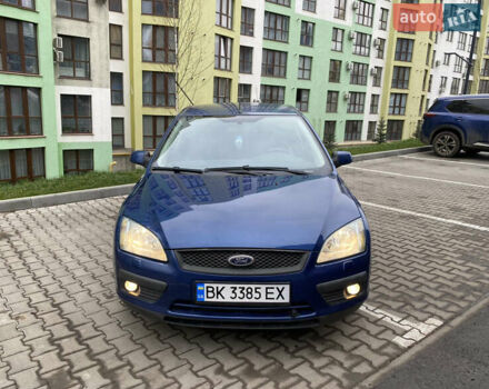 Синий Форд Фокус, объемом двигателя 1.56 л и пробегом 247 тыс. км за 4200 $, фото 2 на Automoto.ua