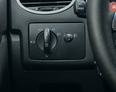 Синий Форд Фокус, объемом двигателя 1.6 л и пробегом 231 тыс. км за 4999 $, фото 63 на Automoto.ua