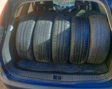 Синий Форд Фокус, объемом двигателя 1.6 л и пробегом 367 тыс. км за 3798 $, фото 7 на Automoto.ua