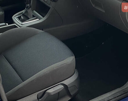 Синий Форд Фокус, объемом двигателя 1.6 л и пробегом 231 тыс. км за 5250 $, фото 49 на Automoto.ua