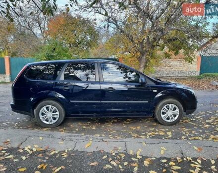 Синий Форд Фокус, объемом двигателя 1.6 л и пробегом 360 тыс. км за 4550 $, фото 38 на Automoto.ua