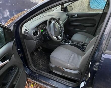 Синий Форд Фокус, объемом двигателя 2 л и пробегом 404 тыс. км за 2963 $, фото 1 на Automoto.ua