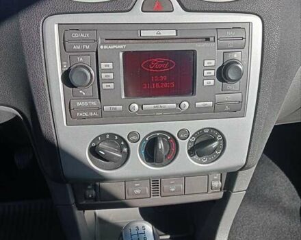 Синий Форд Фокус, объемом двигателя 1.56 л и пробегом 313 тыс. км за 4450 $, фото 16 на Automoto.ua