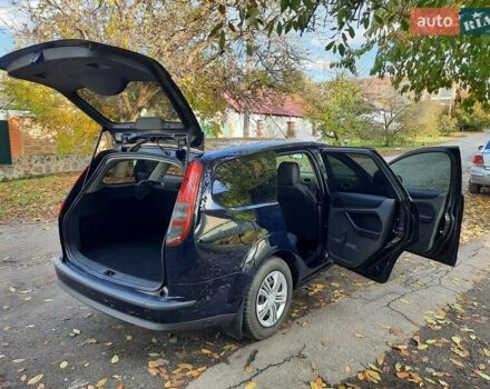 Синий Форд Фокус, объемом двигателя 1.6 л и пробегом 360 тыс. км за 4550 $, фото 90 на Automoto.ua