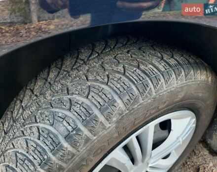 Синий Форд Фокус, объемом двигателя 1.6 л и пробегом 360 тыс. км за 4550 $, фото 103 на Automoto.ua