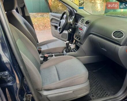 Синий Форд Фокус, объемом двигателя 1.6 л и пробегом 360 тыс. км за 4550 $, фото 73 на Automoto.ua