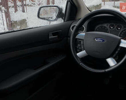Синий Форд Фокус, объемом двигателя 1.6 л и пробегом 231 тыс. км за 5250 $, фото 57 на Automoto.ua
