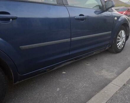 Синій Форд Фокус, об'ємом двигуна 1.6 л та пробігом 273 тис. км за 3650 $, фото 5 на Automoto.ua