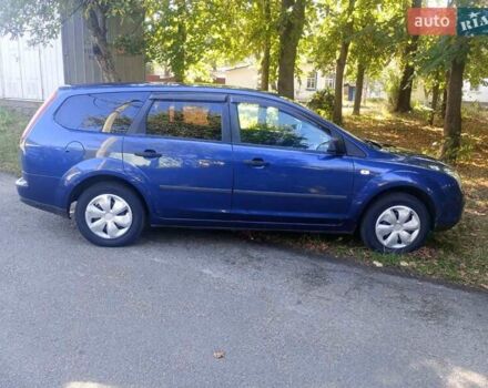 Синий Форд Фокус, объемом двигателя 1.6 л и пробегом 367 тыс. км за 3798 $, фото 4 на Automoto.ua