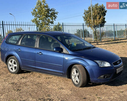 Синий Форд Фокус, объемом двигателя 2 л и пробегом 340 тыс. км за 4500 $, фото 3 на Automoto.ua